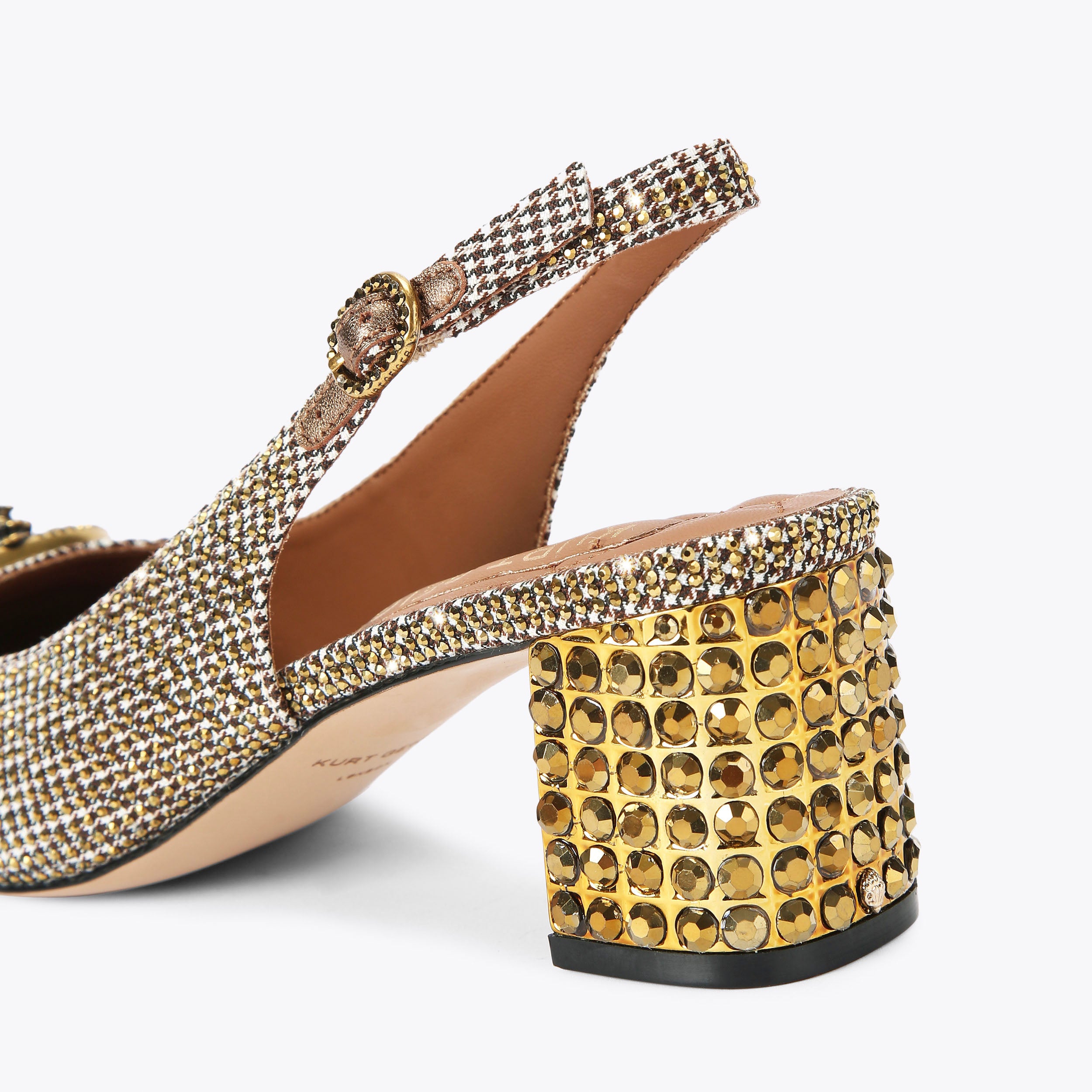 3415040609_22.jpg